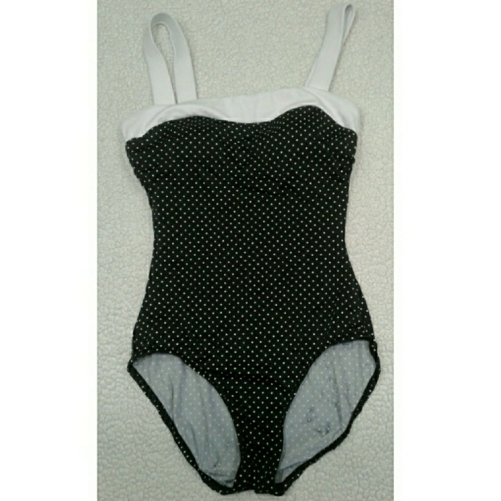 Old Navy Swim top size M